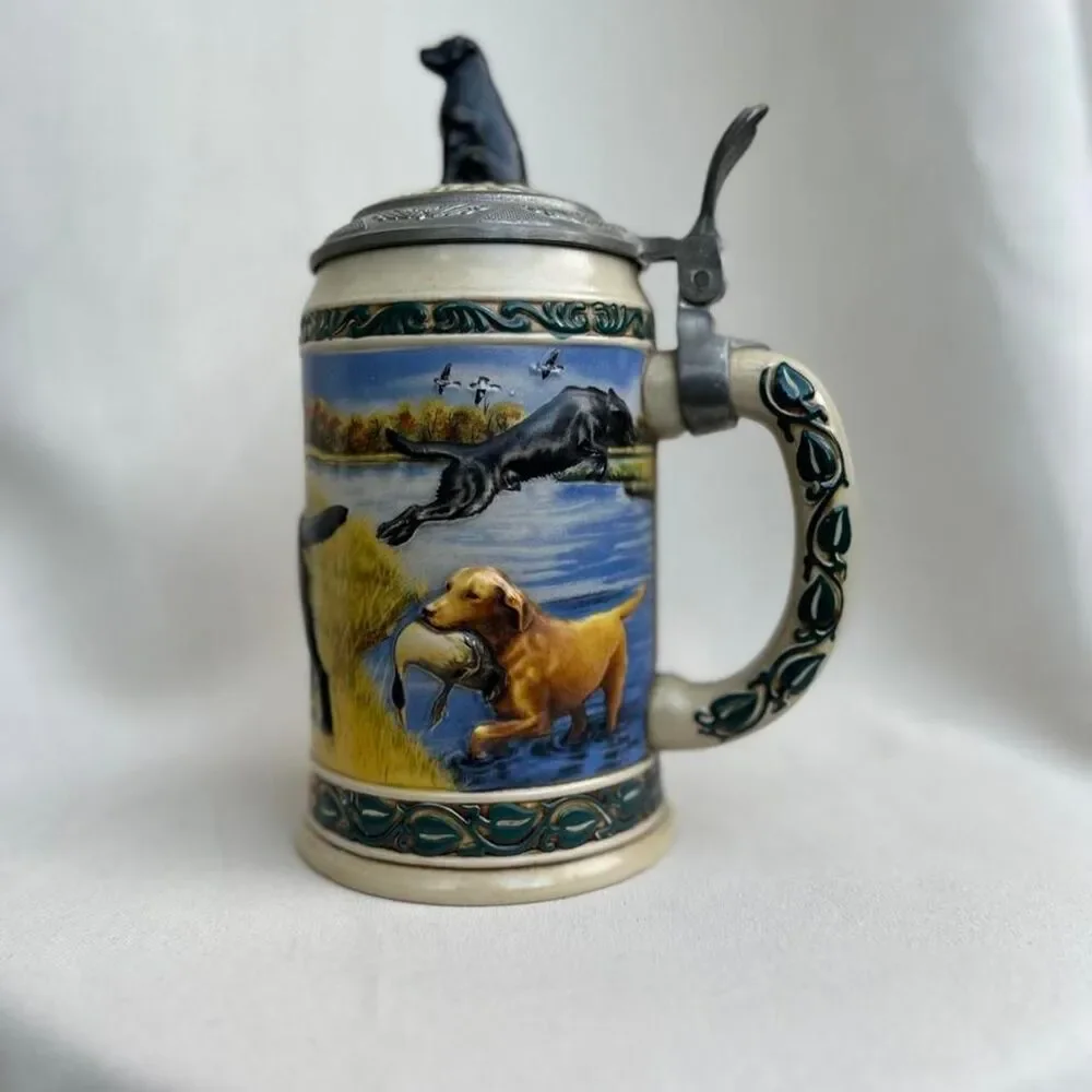 Budweiser Black Labrador Lidded Stein